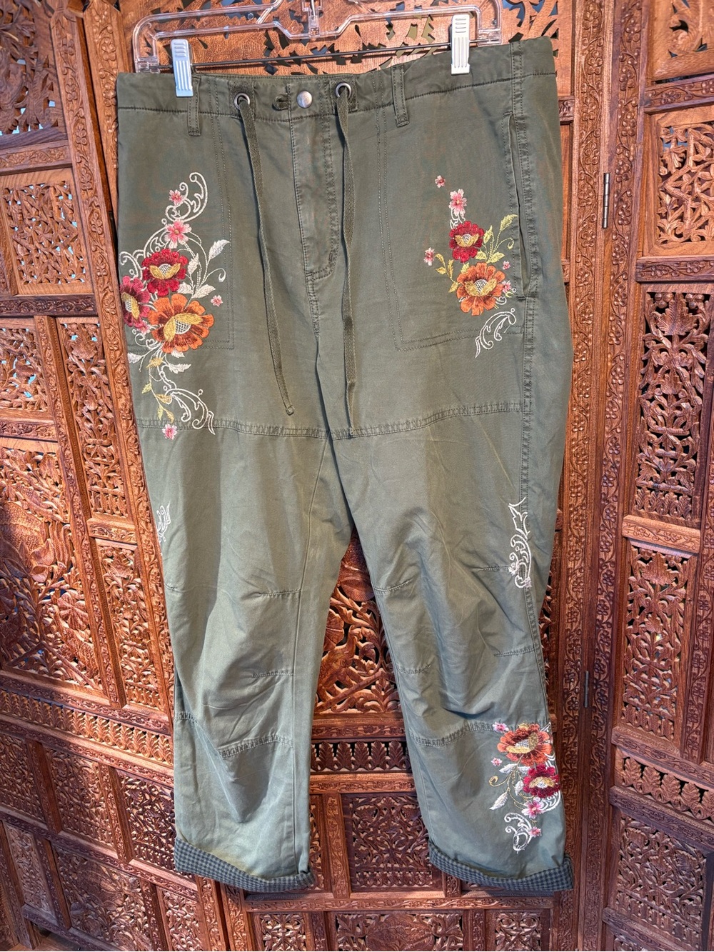 Sundance Olive Green Cargo Pants with Floral Embroidery